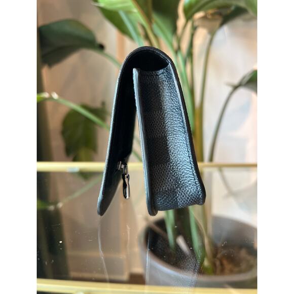 LOUIS VUITTON Damier Graphite Belt Pochette - Picture 12 of 16